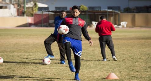 مصدر: عمرو جمال يغيب عن الأهلي 6 أسابيع